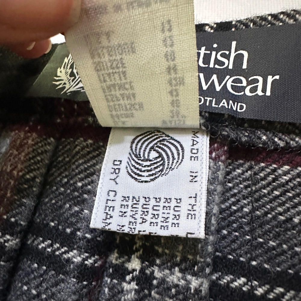 Vintage Scottish Sportswear Wool Tartan Kilt Skirt 12 Pleated Midi Dark Academia - Picture 4 of 10